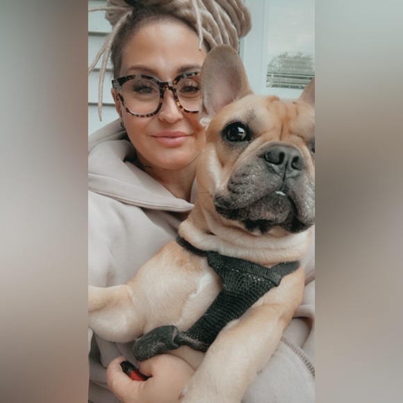 Meet your posher. 🩷💃🏻🥰 - Picture 3 of 11